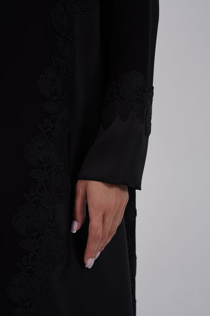 Bloom lace