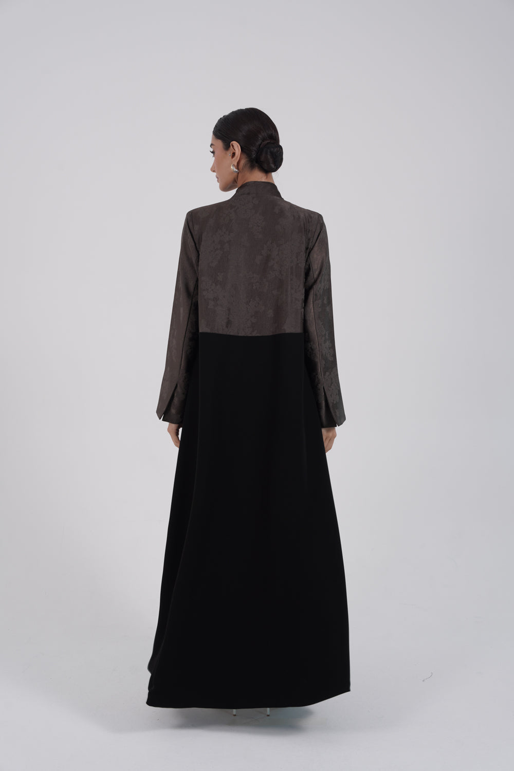 Tonel blossom- brown